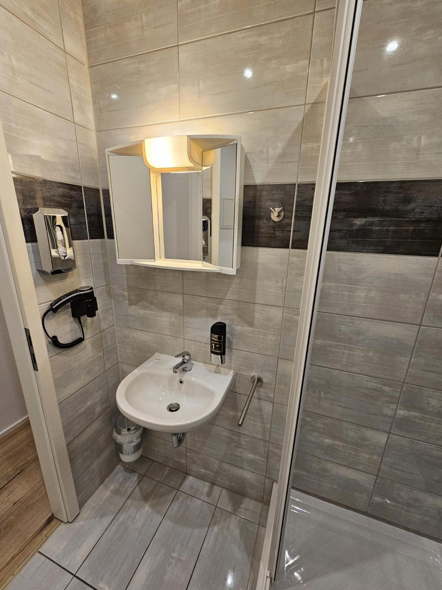 Hotel Post Nuertingen Eksteriør billede